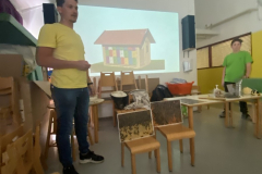 VR-Obisk čebelarja Mateja